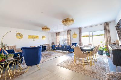 Maison - 157 m² - 7 pièces