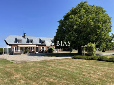 Maison - 160 m² - 8 pièces