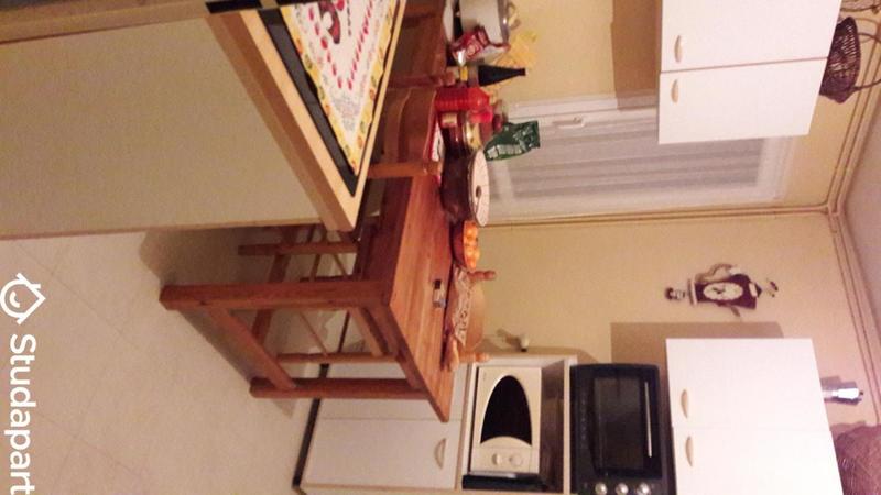 Chambre - 14 m² - 1 pièce