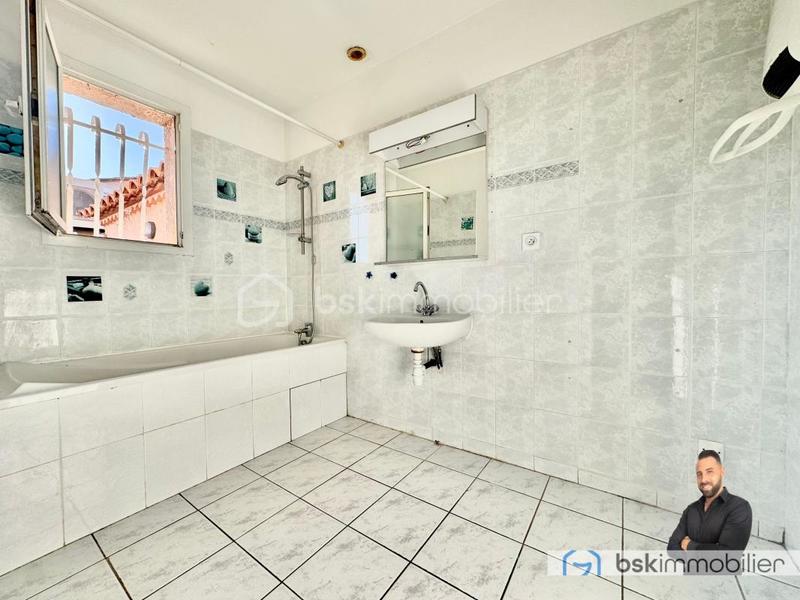 Maison - 94 m² - 4 pièces