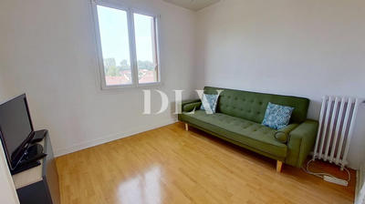 Appartement - 69 m² - 5 pièces