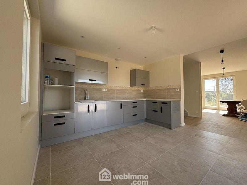 Maison - 184 m² - 6 pièces