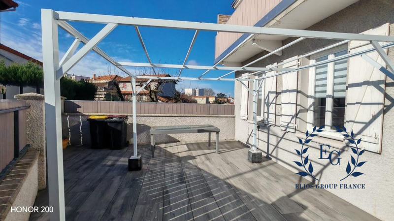 Maison - 139 m² - 5 pièces