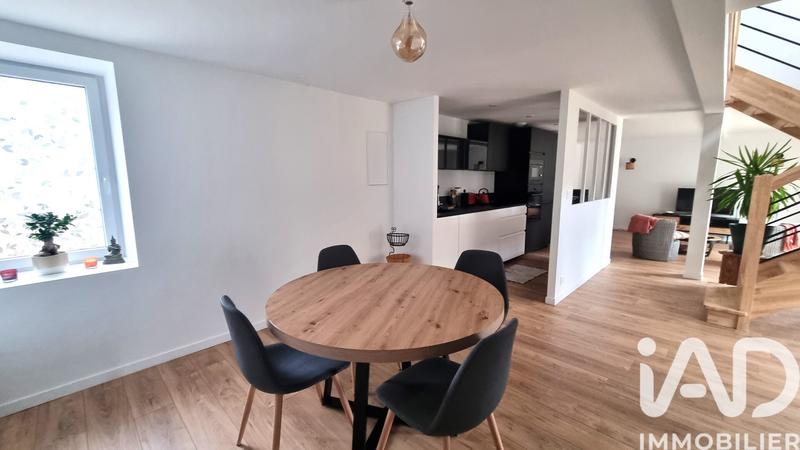 Maison - 101 m² - 4 pièces