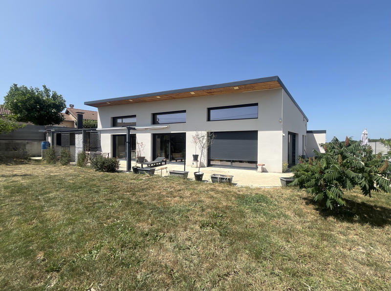 Maison - 179 m² - 6 pièces