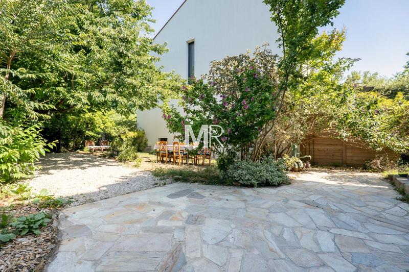 Maison - 103 m² - 5 pièces