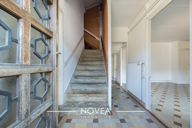 Appartement - 104 m² - 3 pièces