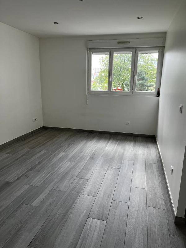 Appartement - 79 m² - 3 pièces