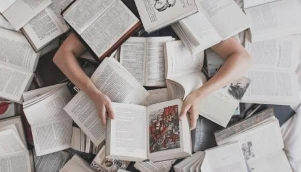 Salon du livre régional de Chalaux