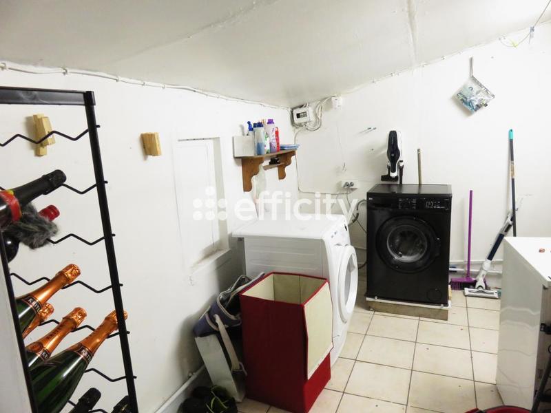 Maison - 170 m² - 7 pièces