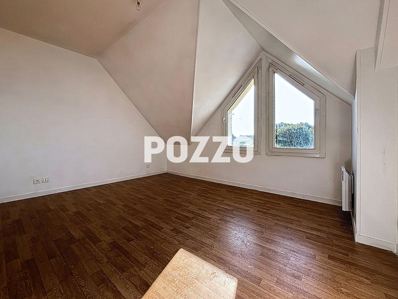 Maison - 96 m² - 5 pièces