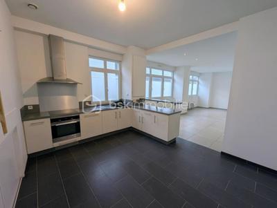 Maison - 118 m² - 5 pièces