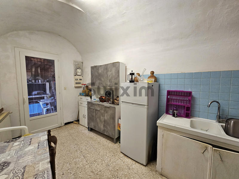 Immeuble - 117 m² - 6 pièces