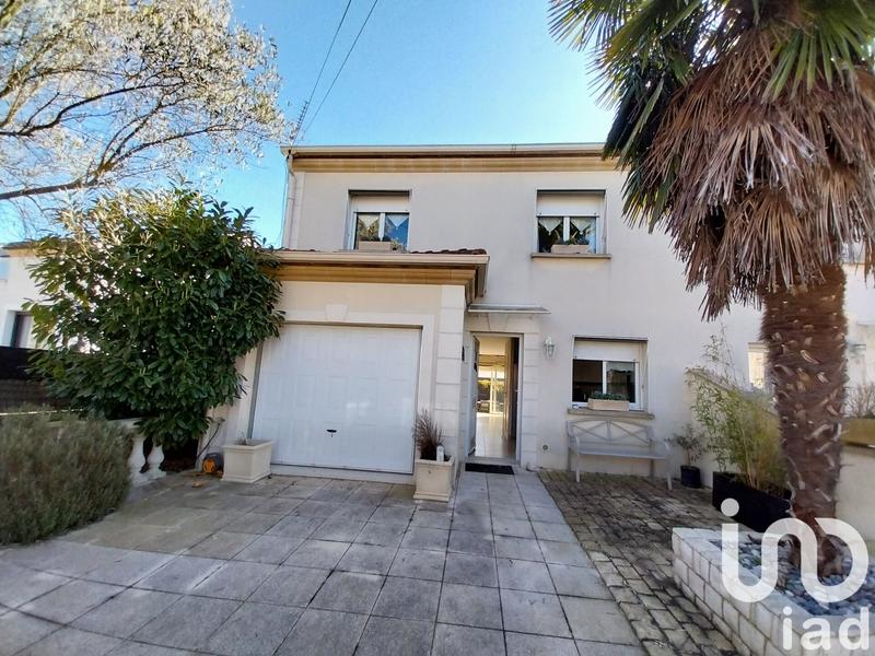 Maison - 95 m² - 6 pièces