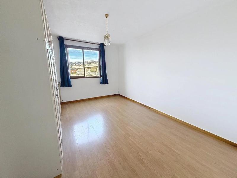 Appartement - 64 m² - 2 pièces