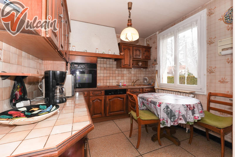 Maison - 82 m² - 5 pièces