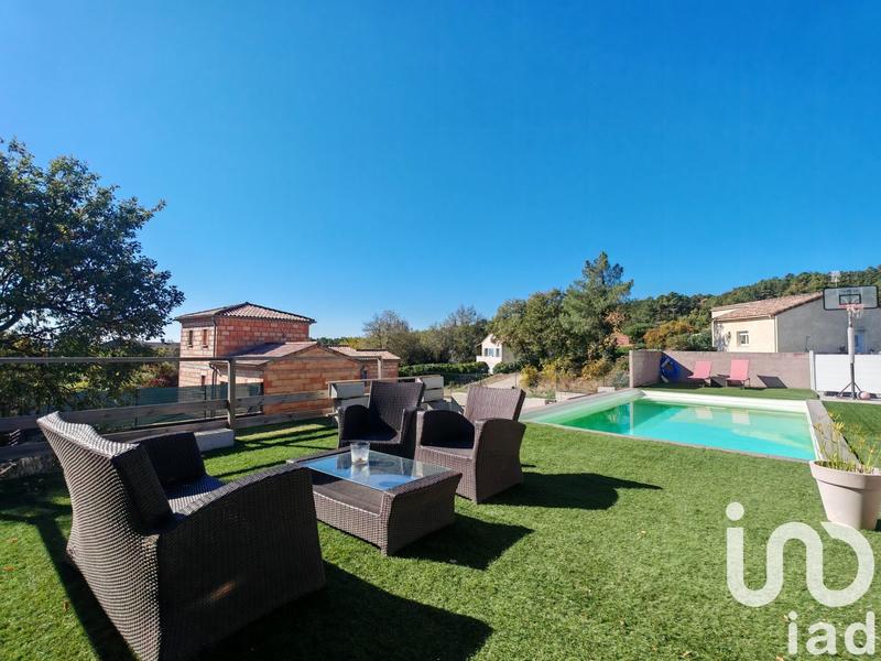 Maison - 110 m² - 6 pièces