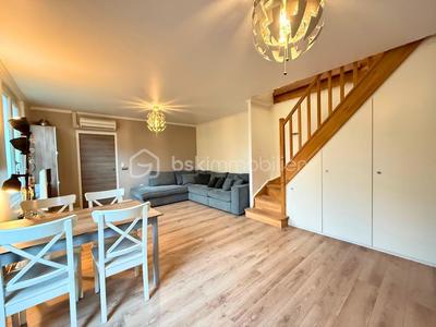 Maison - 70 m² - 4 pièces