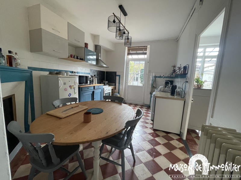 Maison - 102 m² - 5 pièces