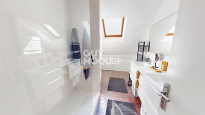 Appartement - 132 m² - 4 pièces