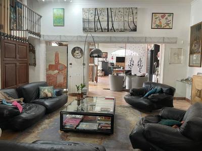 Appartement - 164 m² - 4 pièces