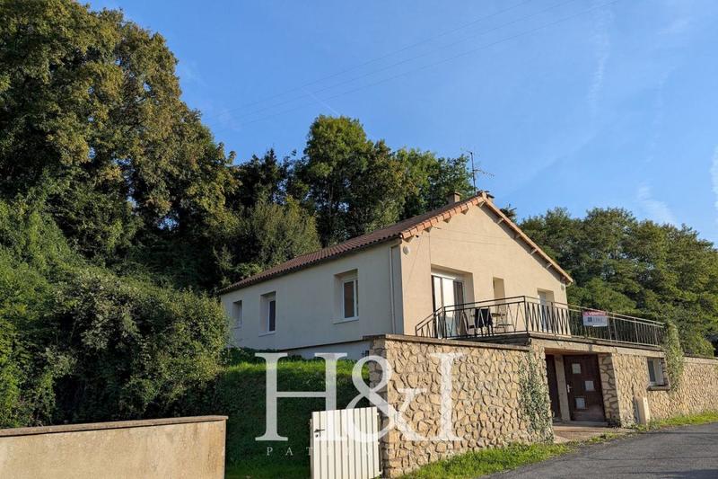 Propriété - 114 m² - 4 pièces