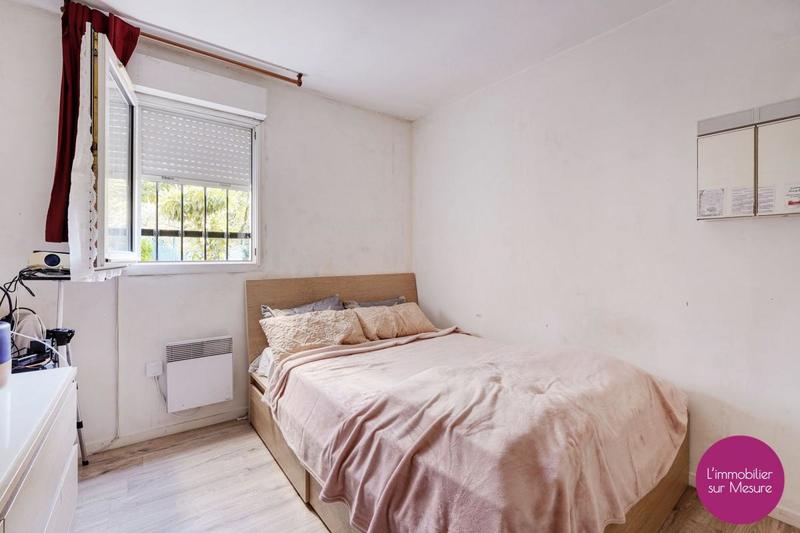 Appartement - 100 m² - 4 pièces