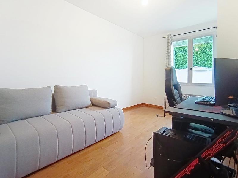 Maison - 93 m² - 4 pièces