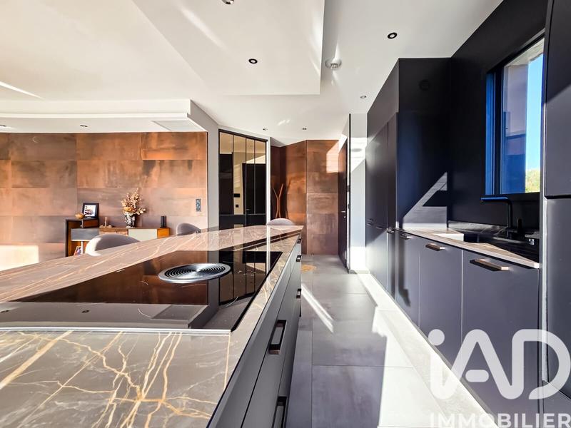 Maison de maîtres - 190 m² - 7 pièces