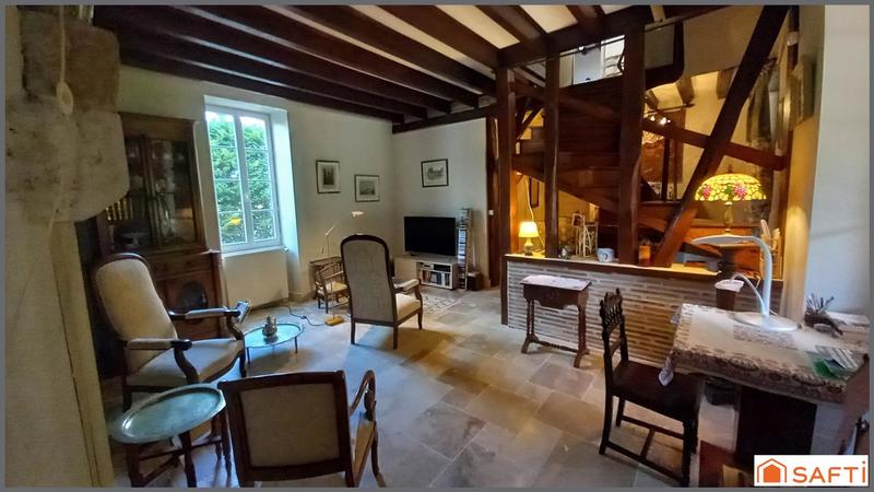 Maison - 220 m² - 6 pièces