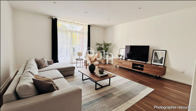 Appartement - 86 m² - 3 pièces