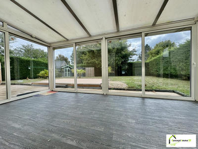 Maison traditionnelle - 105 m² - 5 pièces