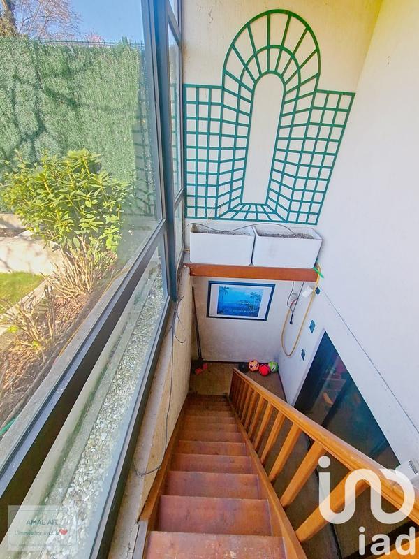 Maison - 226 m² - 9 pièces