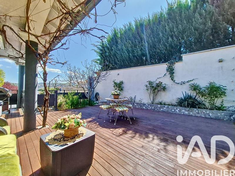 Maison - 163 m² - 5 pièces