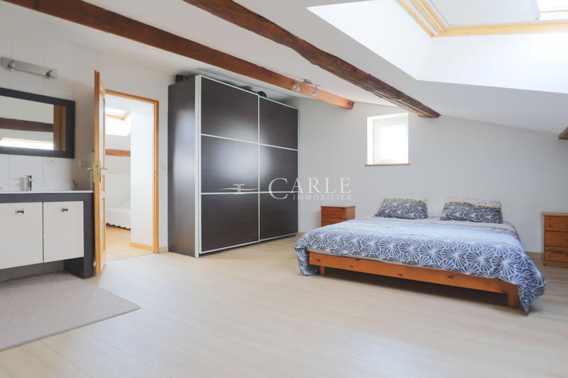 Maison - 208 m² - 7 pièces