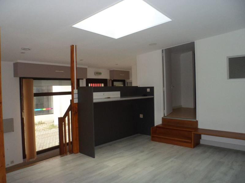 Local commercial - 68 m² - 4 pièces