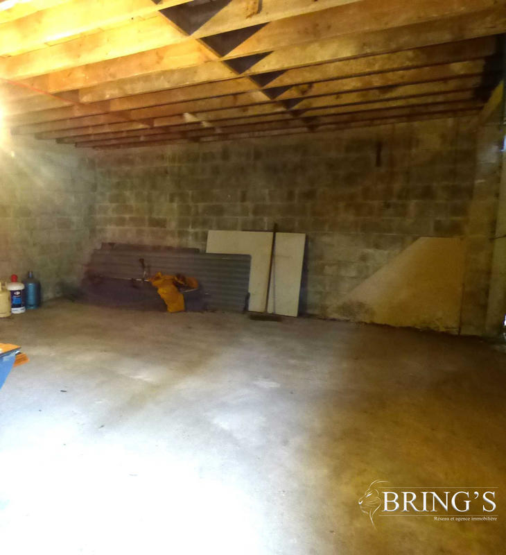 Maison - 93 m² - 4 pièces