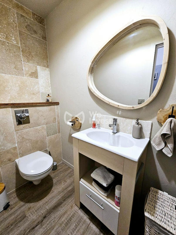 Maison - 258 m² - 8 pièces