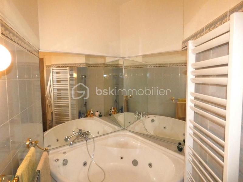 Appartement - 114 m² - 4 pièces