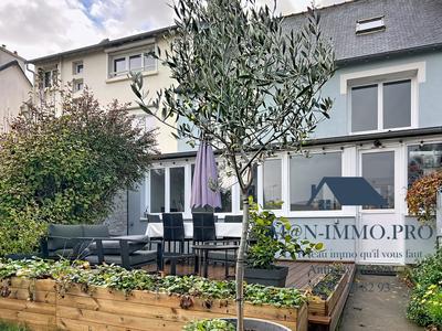 Maison - 155 m² - 6 pièces