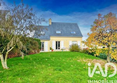 Maison - 102 m² - 5 pièces