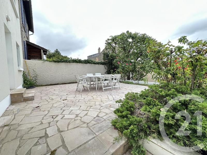 Pavillon - 170 m² - 6 pièces