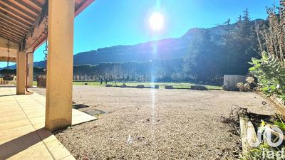 Maison - 172 m² - 5 pièces