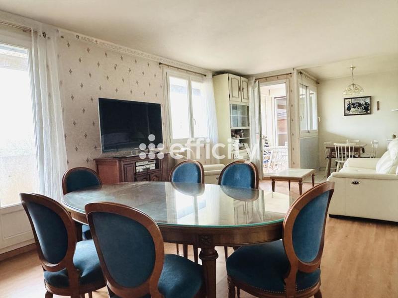 Appartement - 81 m² - 3 pièces