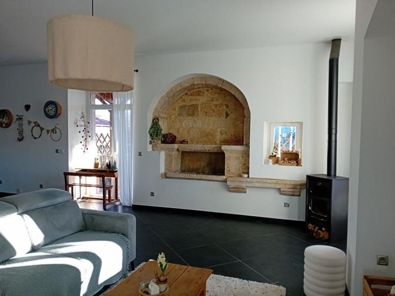 Demeure - 263 m² - 11 pièces