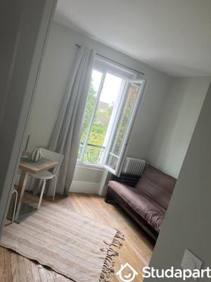 Chambre - 13 m² - 1 pièce