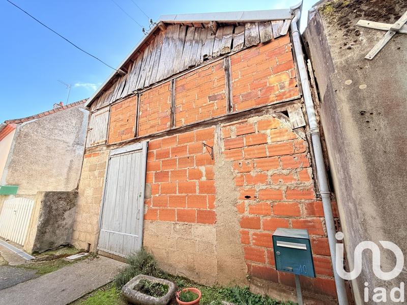 Maison - 202 m² - 9 pièces