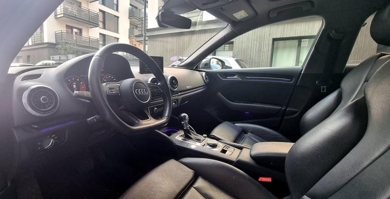Audi A3 sportback III 35 Tfsi 150 s-Tronic7 Design Luxe - Toit ouvrant