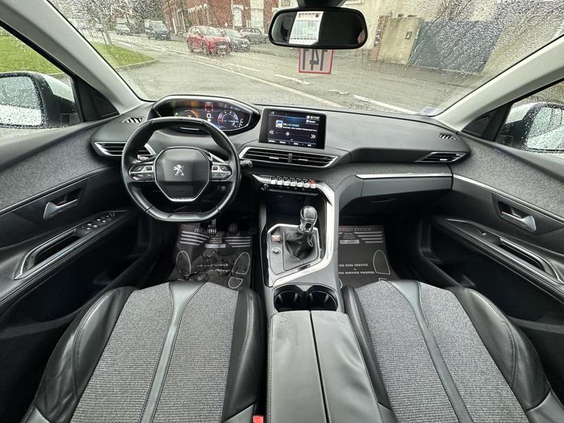 Peugeot 5008 Allure 1.5 BlueHDI 130 Bvm6