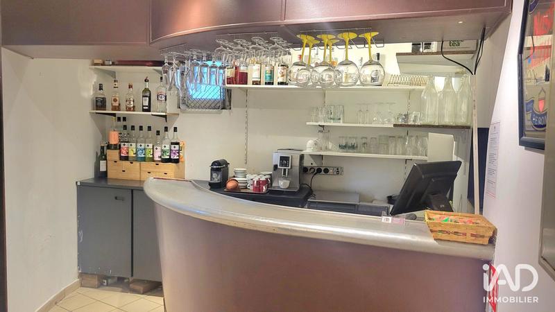 Local commercial - 216 m²